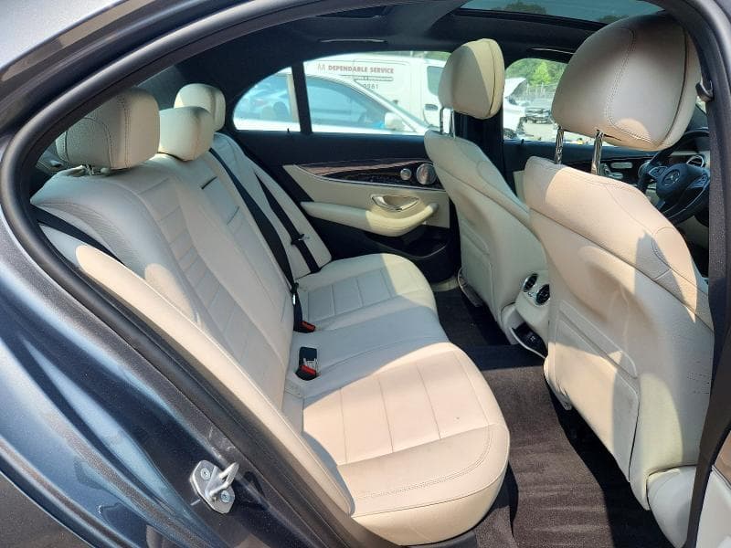 2017 MERCEDES-BENZ E 300 4MATIC 10