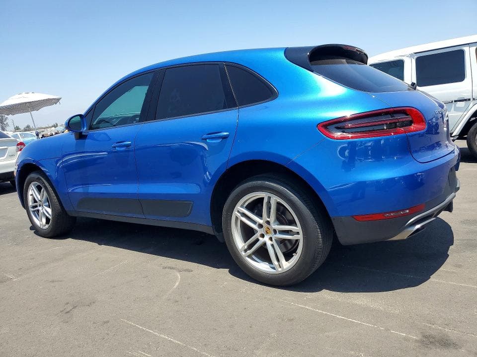 2017 PORSCHE MACAN 2