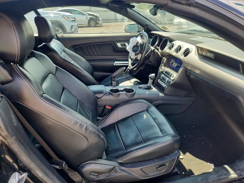 2022 FORD MUSTANG 8