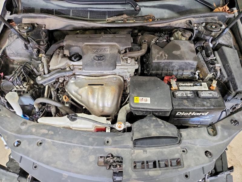 2017 TOYOTA CAMRY SE 11