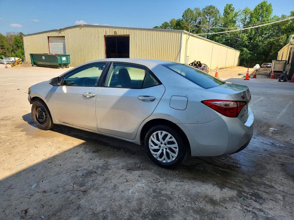 2017 TOYOTA COROLLA LE 2