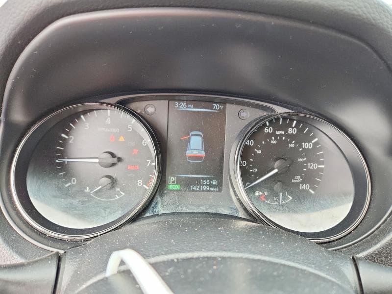 2017 NISSAN ROGUE S 9