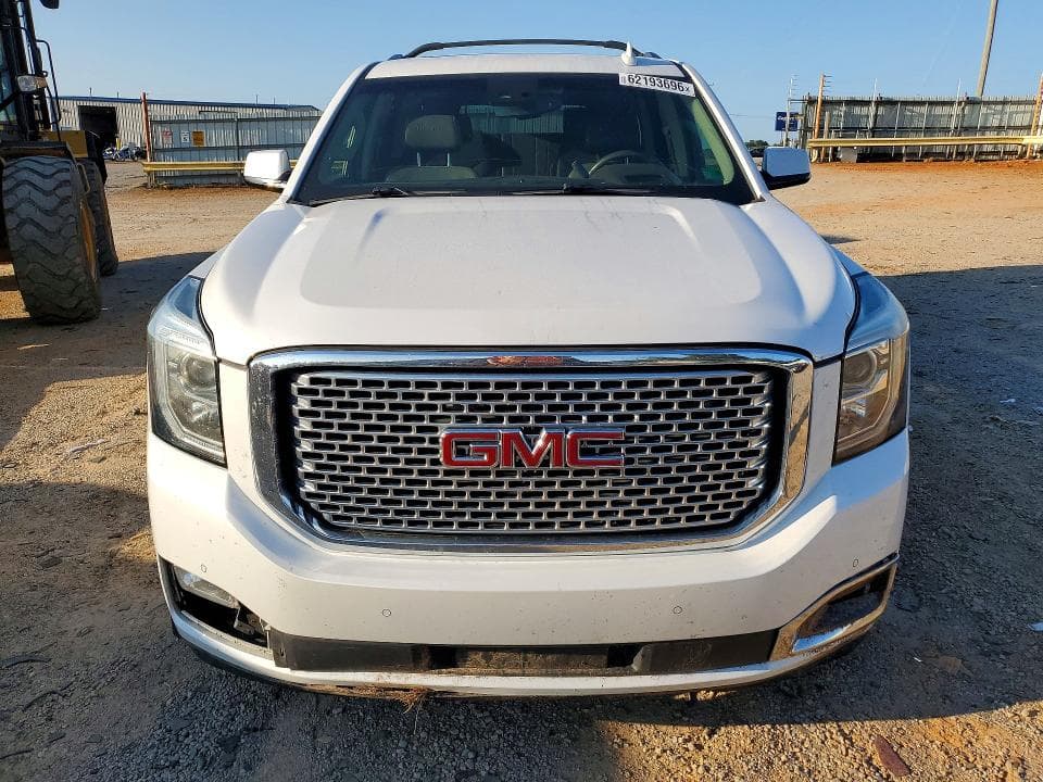 2017 GMC YUKON XL DENALI 5