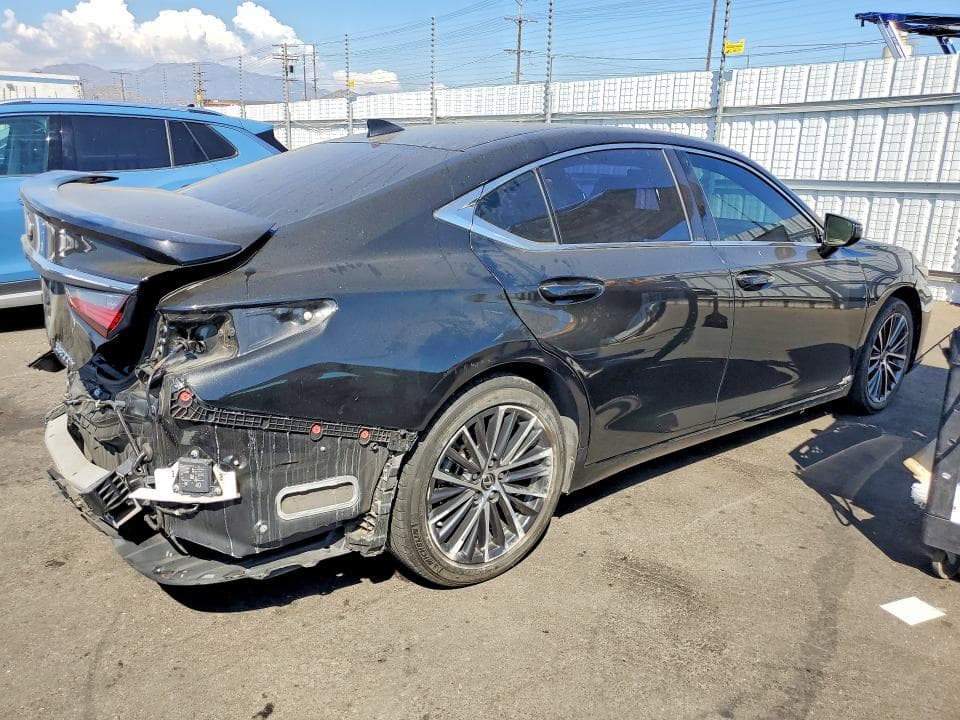2024 LEXUS ES 300H BASE 3