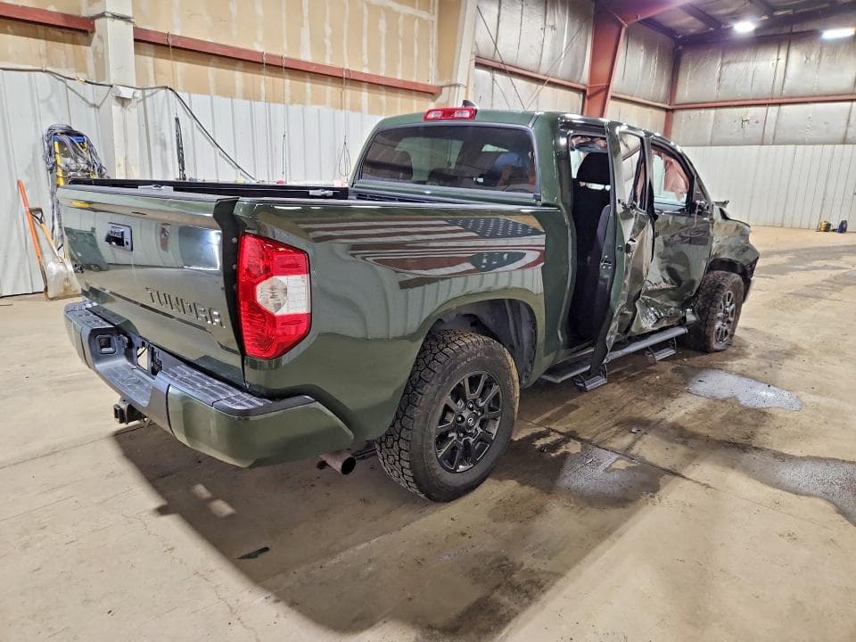 2021 TOYOTA TUNDRA SR5 3