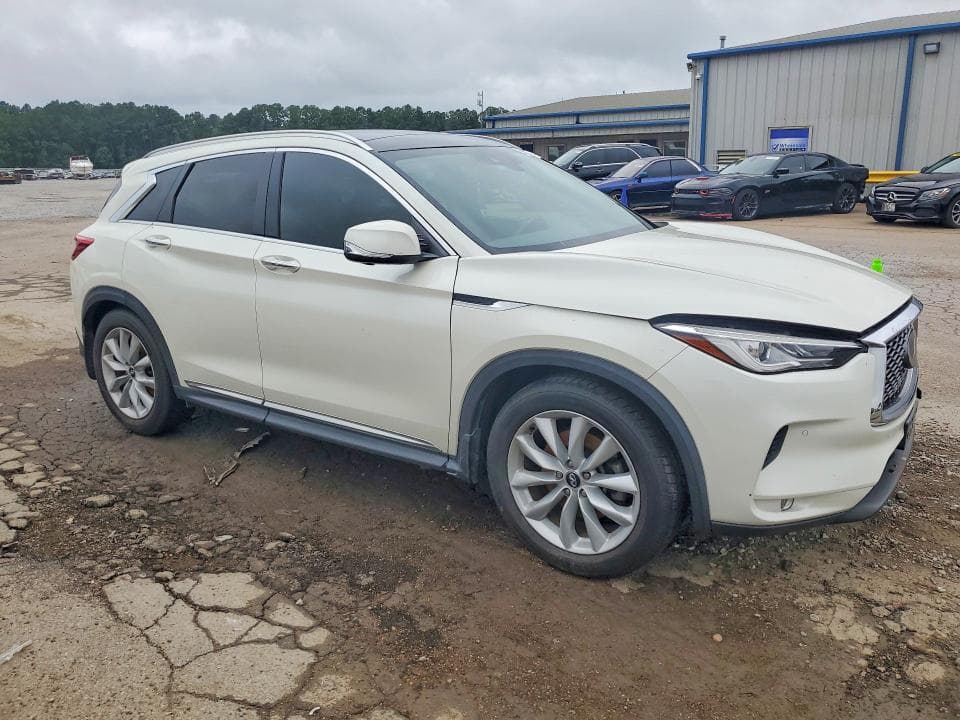 2019 INFINITI QX50 ESSENTIAL 4