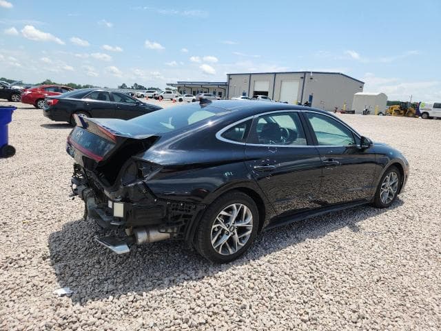 2023 HYUNDAI SONATA SEL 3