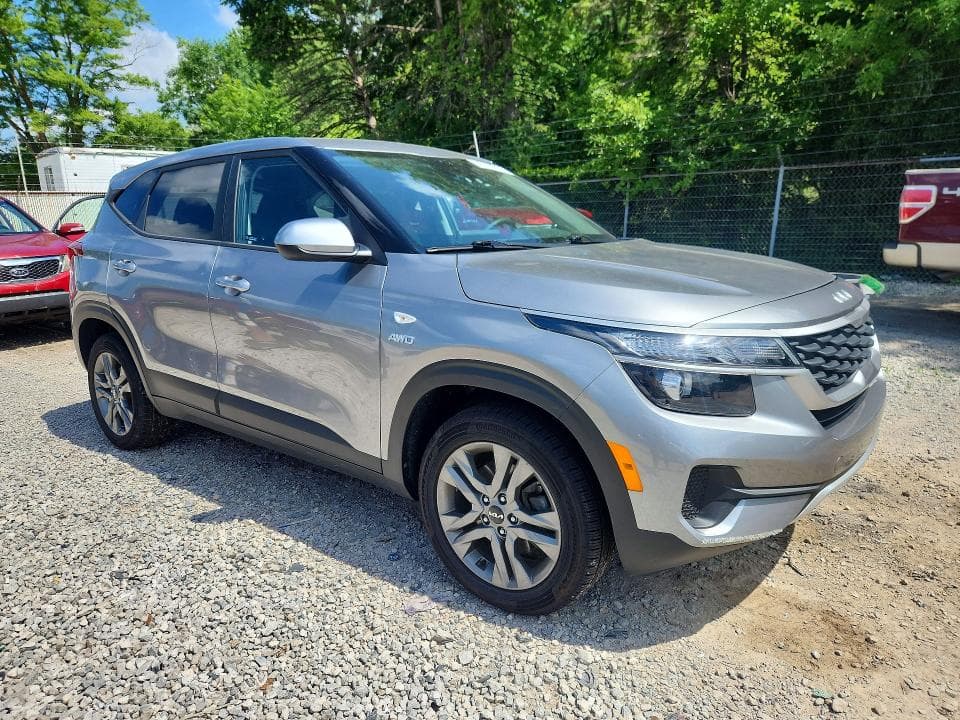 2023 KIA SELTOS 4