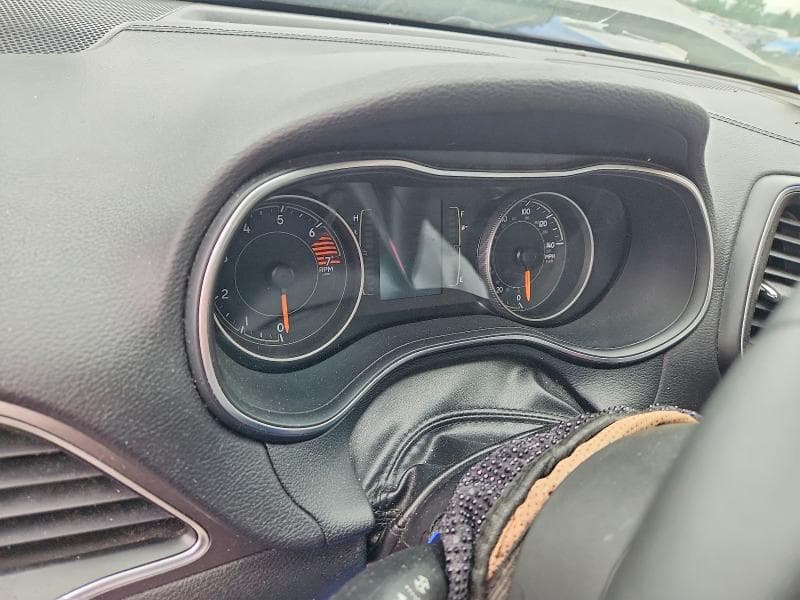 2020 JEEP CHEROKEE LATITUDE PLUS 9