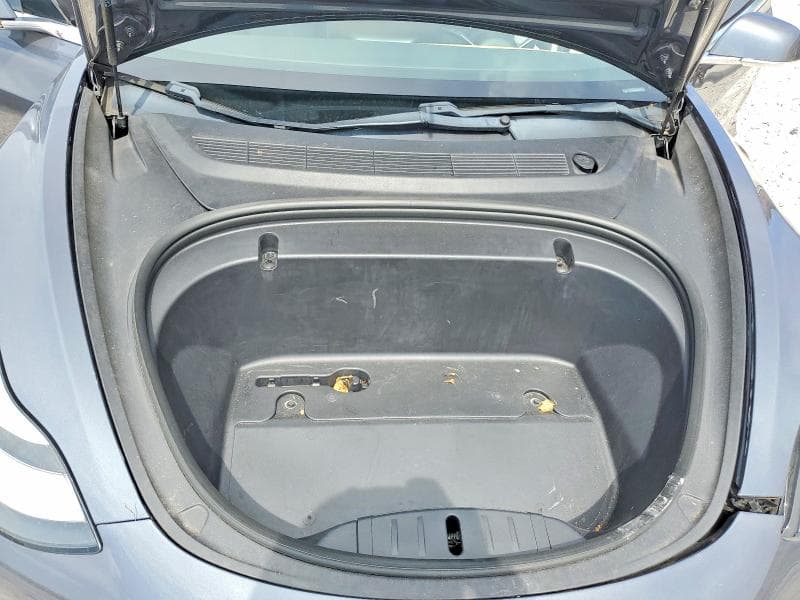 2020 TESLA MODEL 3 11
