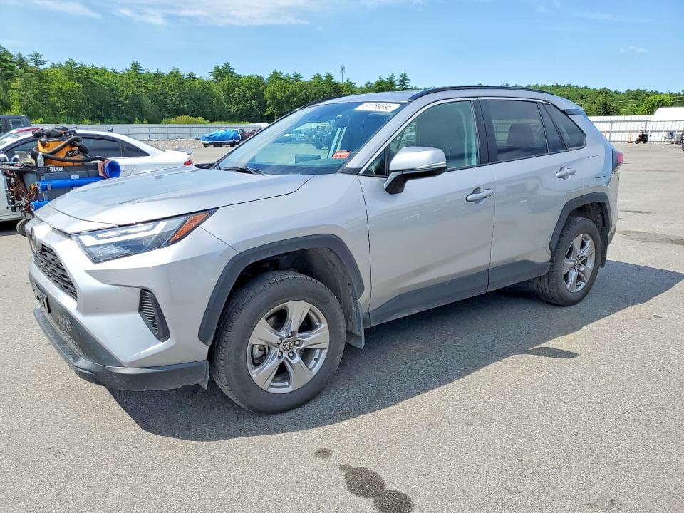 2025 TOYOTA RAV4 XLE - 1