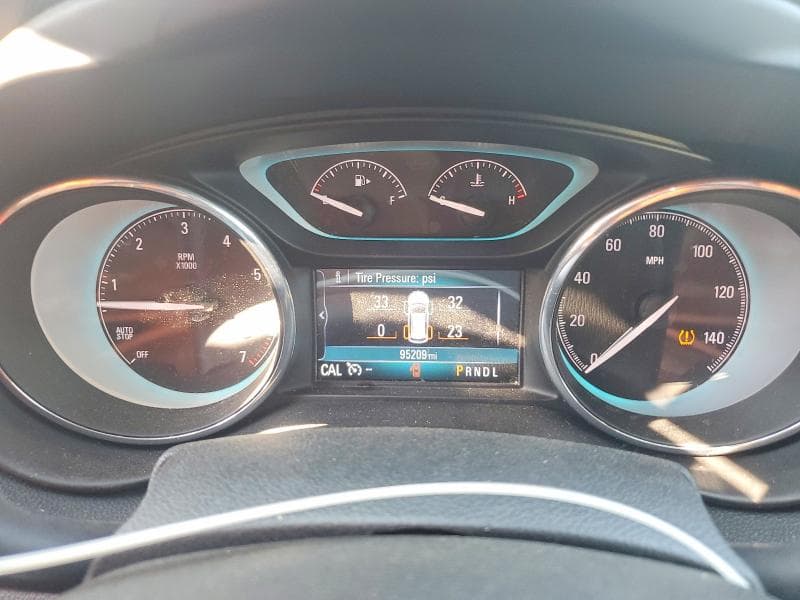2018 BUICK ENVISION ESSENCE 9