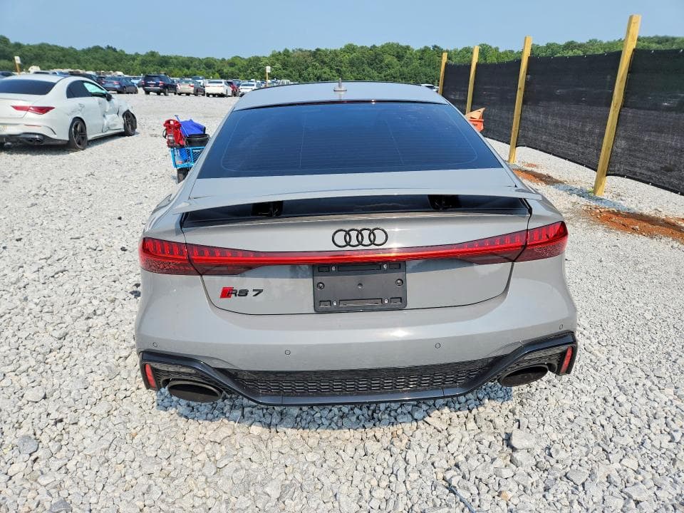 2022 AUDI RS7 6