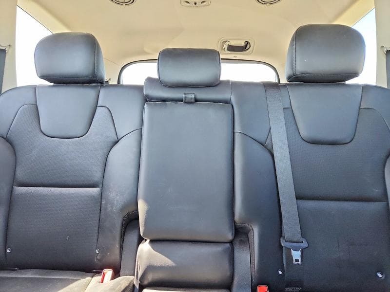 2022 KIA TELLURIDE LX 10