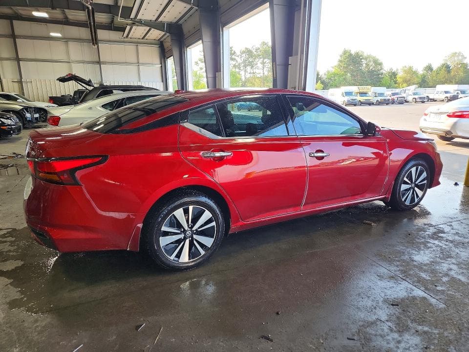 2020 NISSAN ALTIMA SV 3