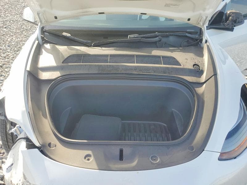 2022 TESLA MODEL Y 11