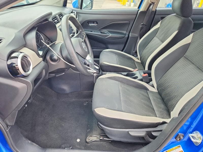 2020 NISSAN VERSA SV 7