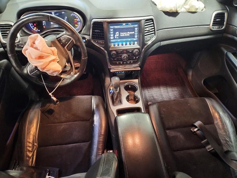 2018 JEEP GRAND CHEROKEE LAREDO 8