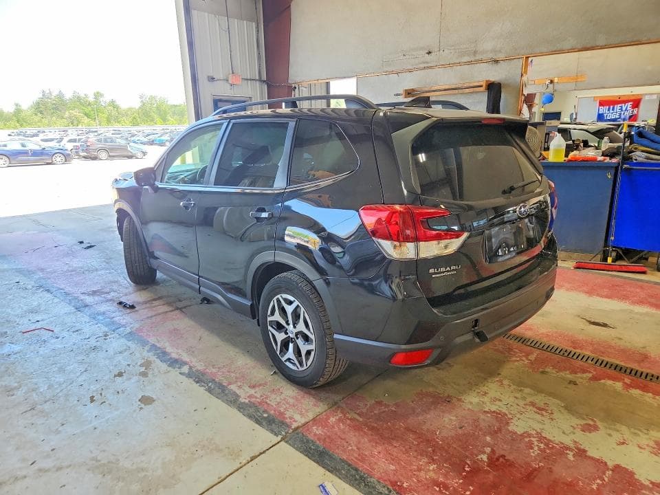 2019 SUBARU FORESTER PREMIUM 2