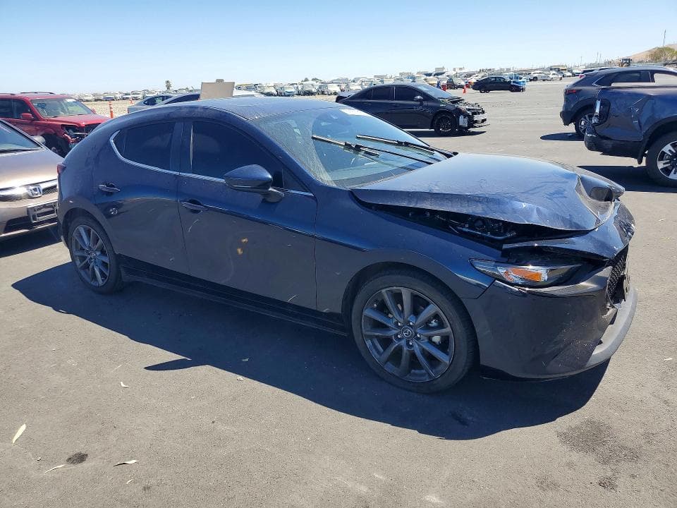 2023 MAZDA 3 PREFERRED 4