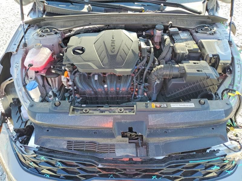 2025 KIA K5 11