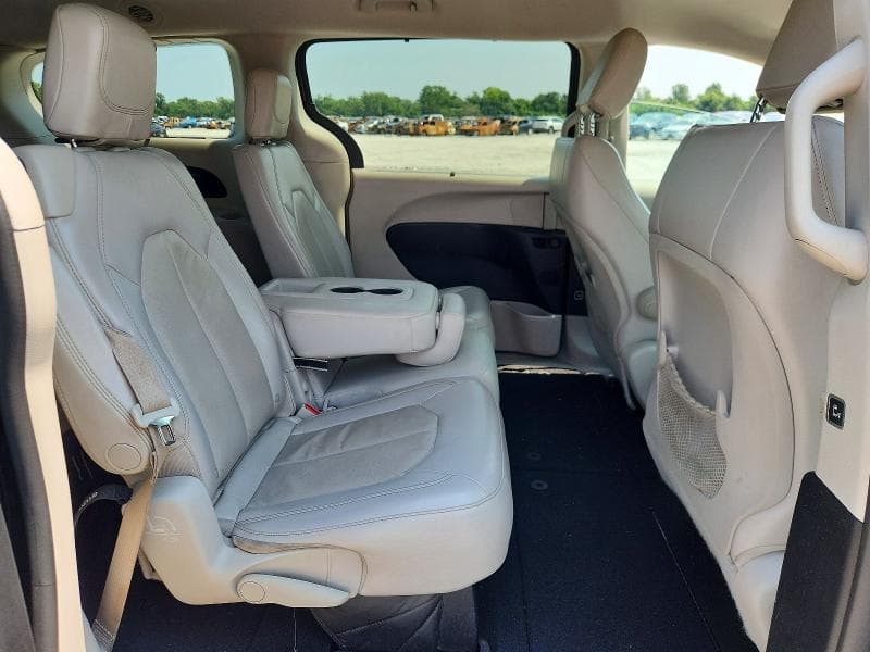 2017 CHRYSLER PACIFICA TOURING L 11