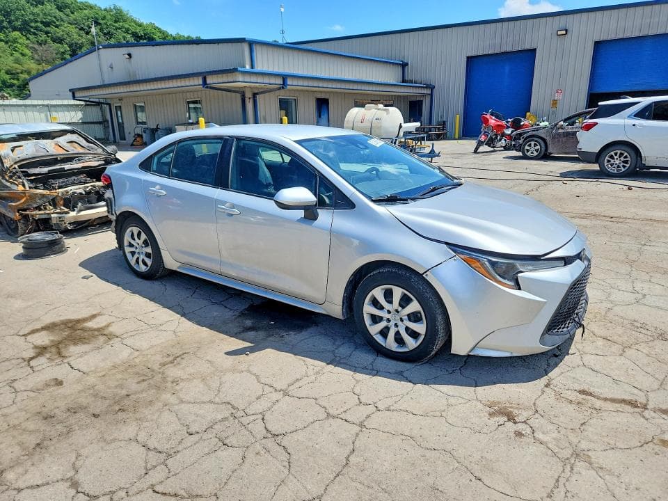 2021 TOYOTA COROLLA LE 4