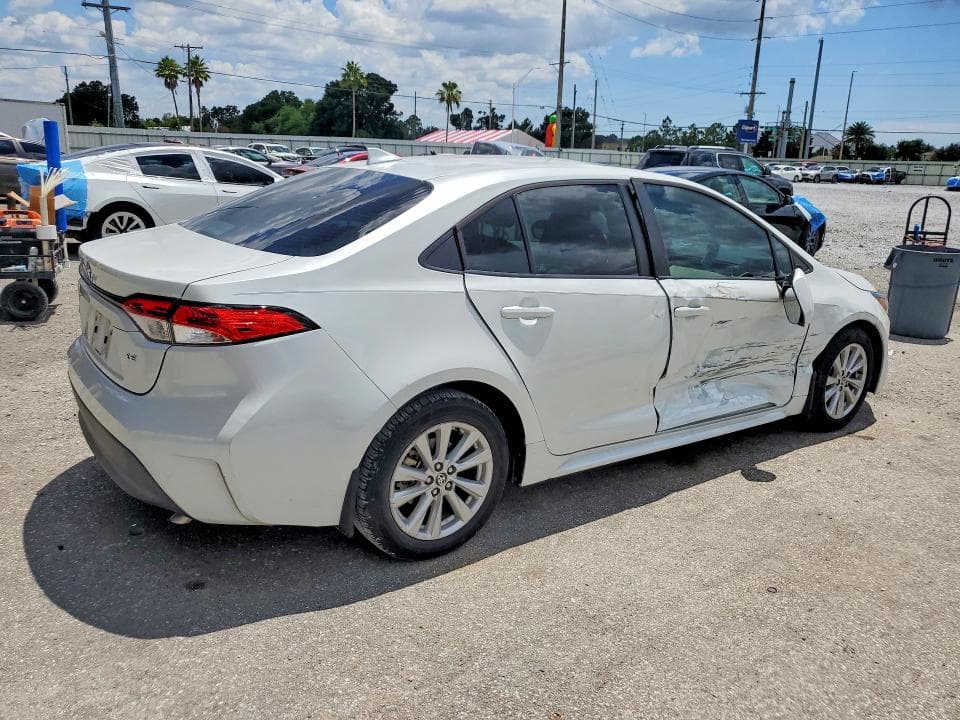 2023 TOYOTA COROLLA LE 3