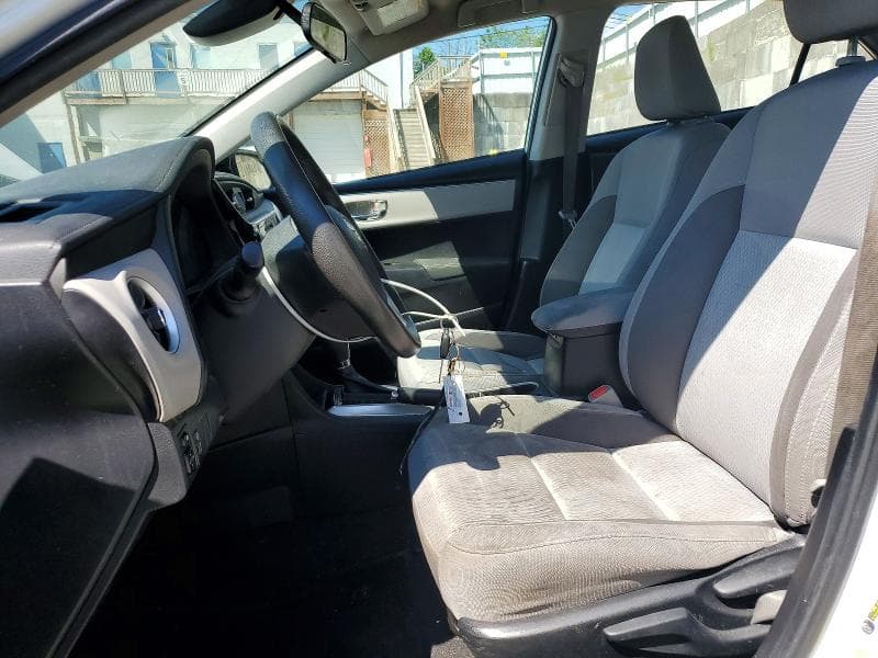 2017 TOYOTA COROLLA LE 7