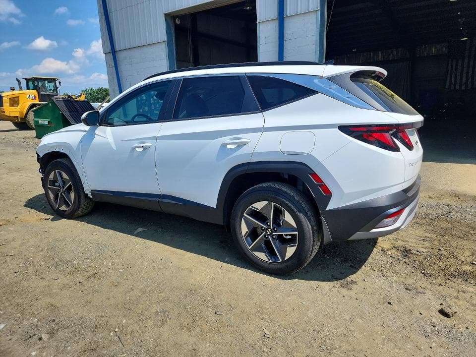 2026 HYUNDAI TUCSON SEL 2