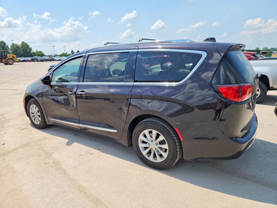 2018 CHRYSLER PACIFICA TOURING L 2