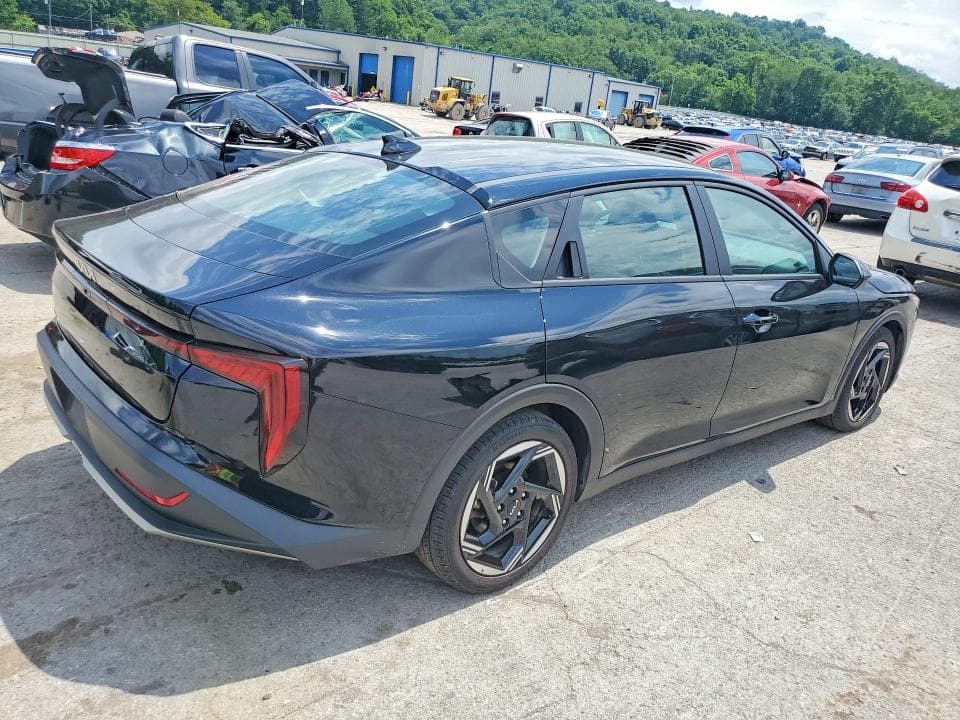 2025 KIA K4 EX 3
