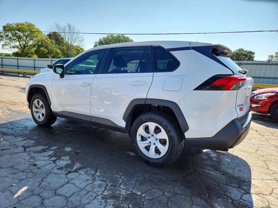 2023 TOYOTA RAV4 LE 2