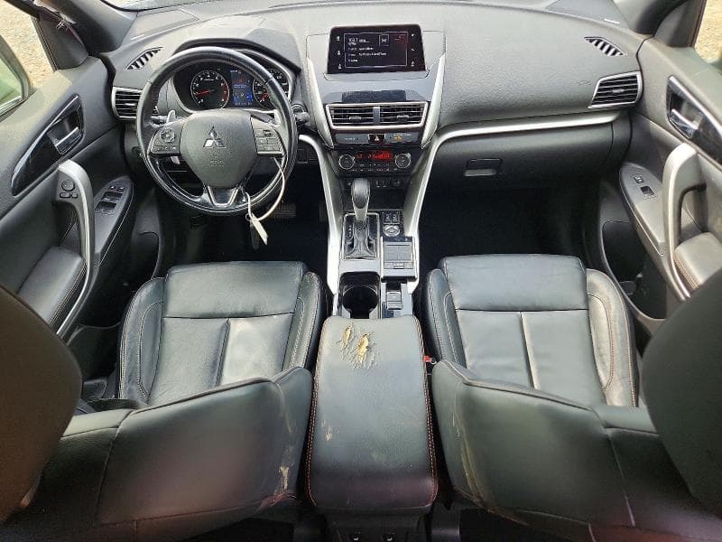 2020 MITSUBISHI ECLIPSE CROSS SE 8