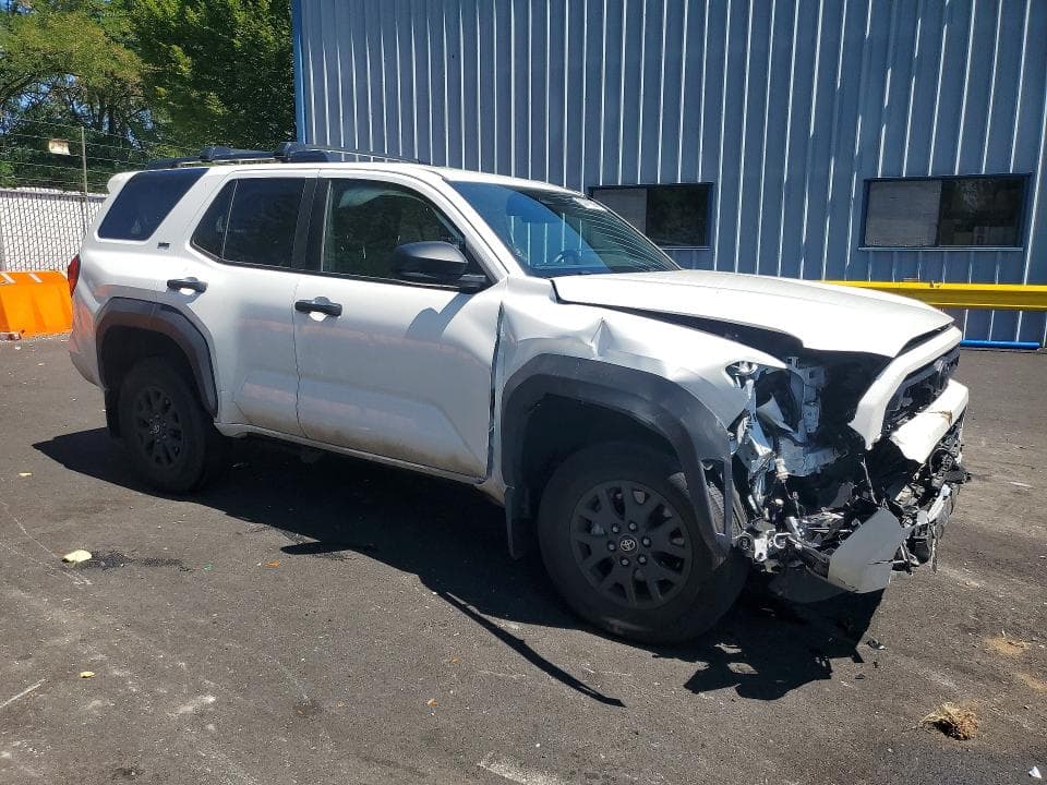 2025 TOYOTA 4RUNNER SR5 4