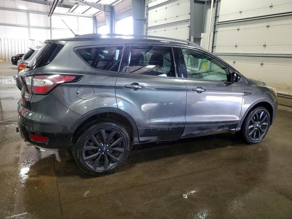 2017 FORD ESCAPE SE 3