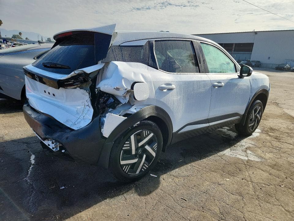 2025 NISSAN KICKS SV 3