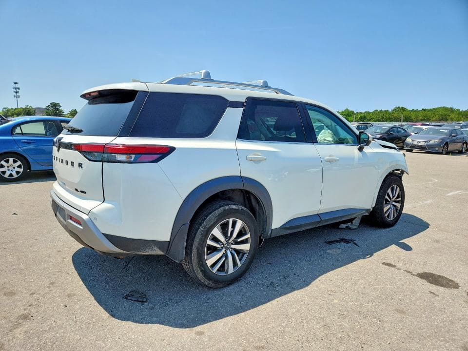2023 NISSAN PATHFINDER SL 3