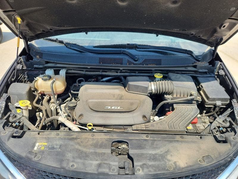 2018 CHRYSLER PACIFICA TOURING L 12