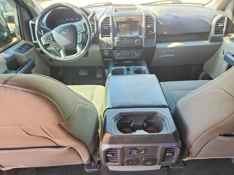 2017 FORD F150 SUPERCREW 8