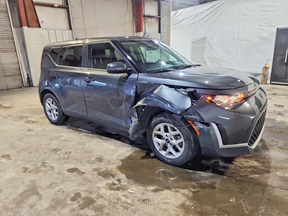 2024 KIA SOUL LX 4