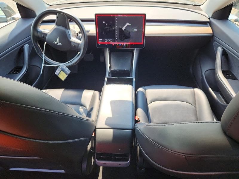 2018 TESLA MODEL 3 8