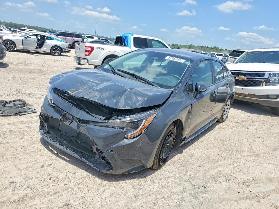 2026 TOYOTA COROLLA LE - 1
