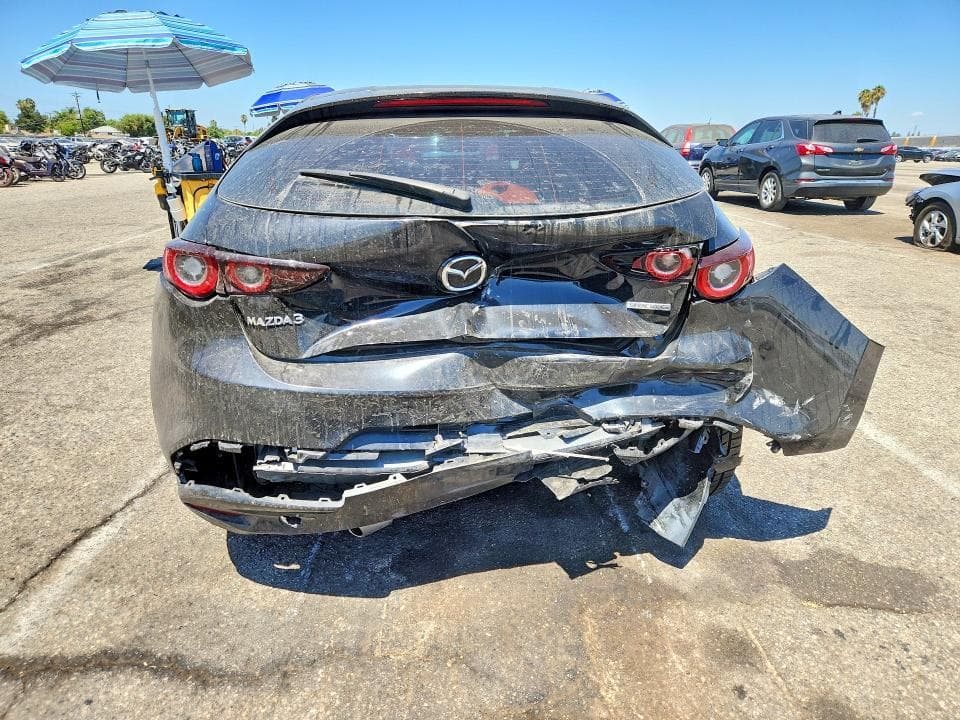 2023 MAZDA 3 SELECT 6
