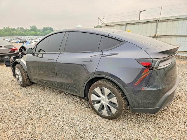2026 TESLA MODEL Y 2
