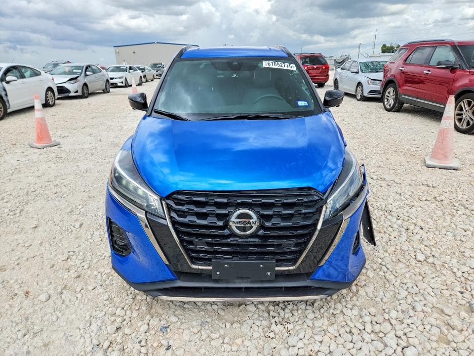 2021 NISSAN KICKS SR 5