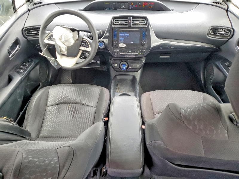 2017 TOYOTA PRIUS TWO 8