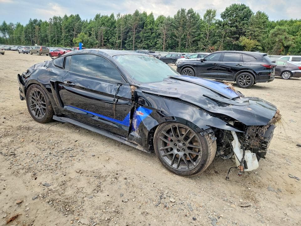 2017 FORD MUSTANG GT 4