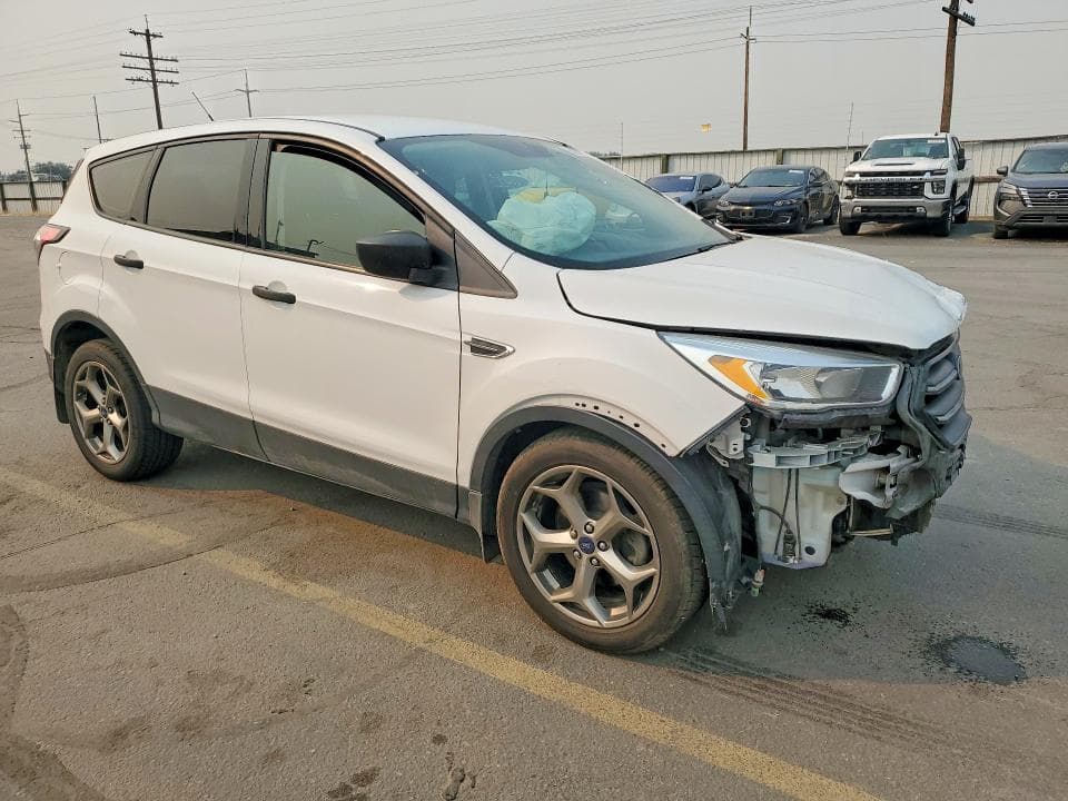 2017 FORD ESCAPE S 4