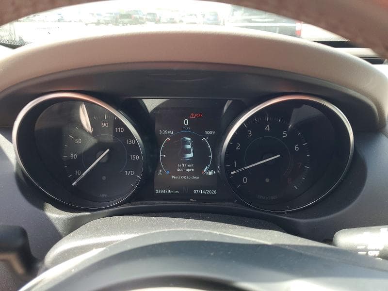 2019 JAGUAR XE PREMIUM 9